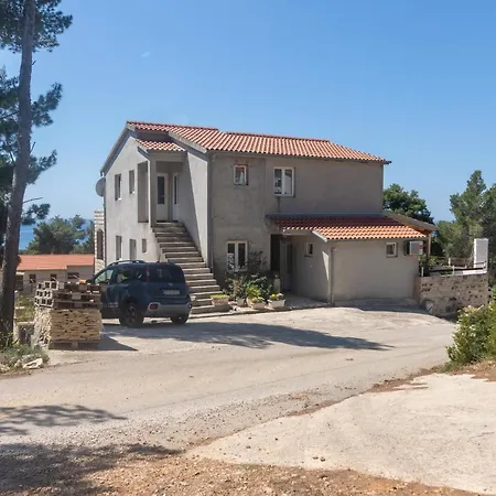 Apartment With A Parking Space Ivan Dolac, Hvar - 15784 *