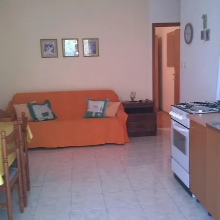 Apartment With A Parking Space Ivan Dolac, Hvar - 15784 Ivan Dolac